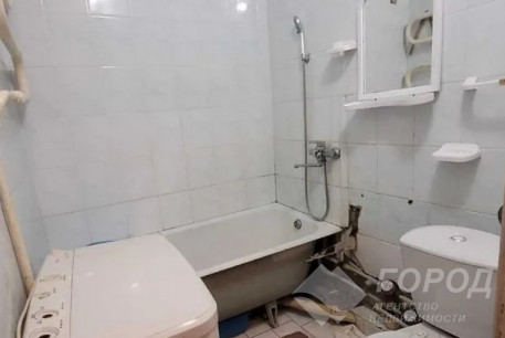 Продам 2-х кімнатну квартиру, ХТЗ, Код: 450331/69