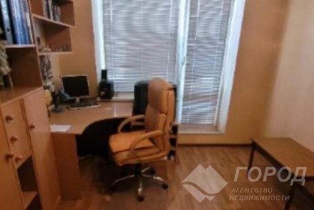 Продам 3-х кімнатну квартиру, Салтовка, 522 м/р, Код: 450331/71