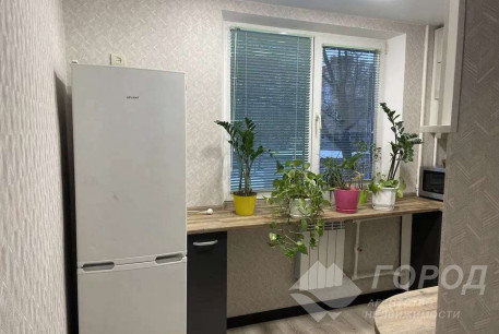 Продам 3-х кімнатну квартиру, Одесская, Код: 450553/2