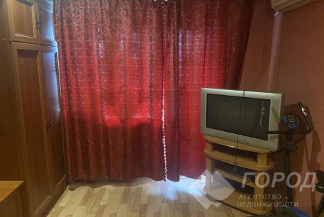 Сдам 3-х кімнатну квартиру, Одесская, Код: 452061/3