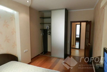 Сдам 2-х кімнатну квартиру, Центр, Госпром метро, Код: 452092/2