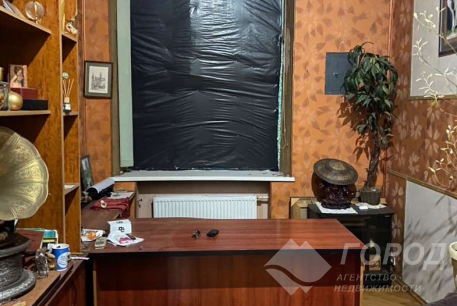 Продам 4-х кімнатну квартиру, Центр, Архитектора Бекетова метро, Код: 453861/51