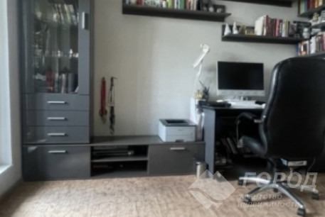 Продам 4-х кімнатну квартиру, Алексеевка, Код: 453861/60