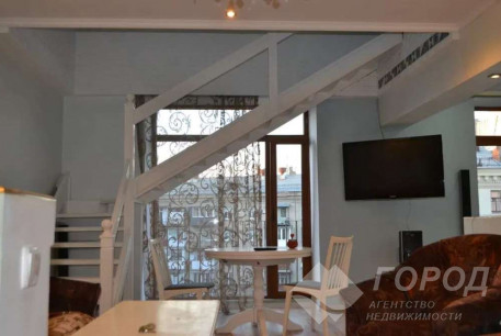 Сдам 5-и кімнатну квартиру, Центр, Код: 454718/6