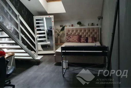 Сдам 5-и кімнатну квартиру, Центр, Код: 454718/6