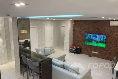 Продам 3-х кімнатну квартиру, Холодная Гора, Холодная Гора метро, Код: 455275/10