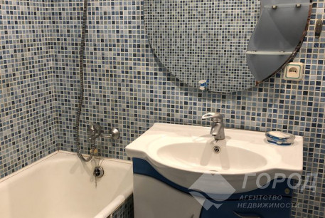 Продам 2-х кімнатну квартиру, Гагарина проспект, Проспект Гагарина метро, Код: 455983/4