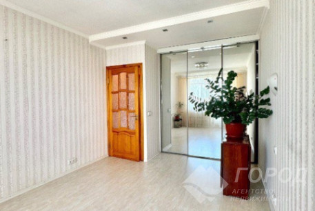 Продам 3-х кімнатну квартиру, Алексеевка, Код: 458921/45