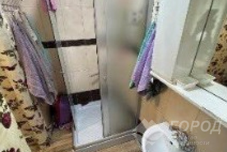 Продам 2-х кімнатну квартиру, Центр, Код: 458921/51