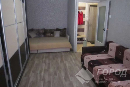 Продам 1-кімнатну квартиру, Рогань, Код: 460022/7