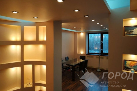 Продам 4-х кімнатну квартиру, Салтовка, Код: 461053/3