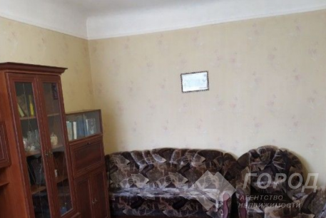 Продам 1-кімнатну квартиру, Центральный рынок, Код: 462932/21