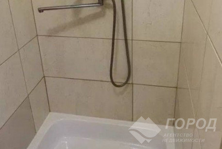 Продам 1-кімнатну малогабаритку, , Код: 462932/88