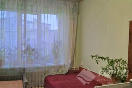 Продам 4-х кімнатну квартиру, Центр, Код: 464873/6