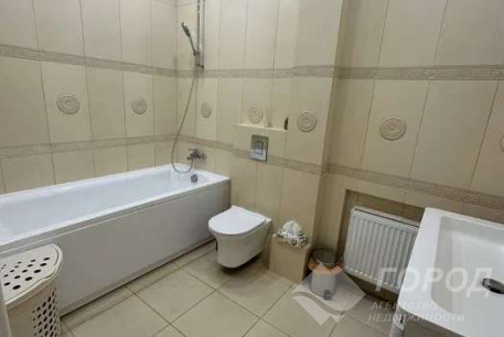 Сдам 3-х кімнатну квартиру, Центральный рынок, Код: 465217/7