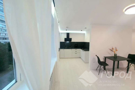 Продам 3-х кімнатну квартиру, Сосновая Горка, Научная метро, Код: 465351/16