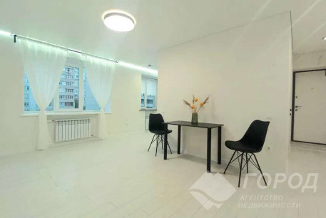 Продам 3-х кімнатну квартиру, Сосновая Горка, Научная метро, Код: 465351/17