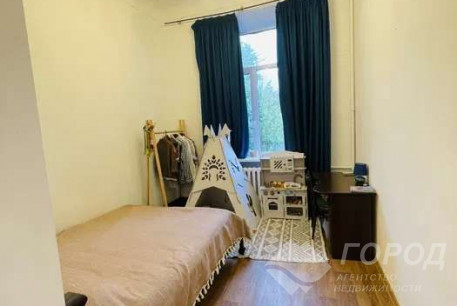 Продам 2-х кімнатну квартиру, Центр, Архитектора Бекетова метро, Код: 466026/2