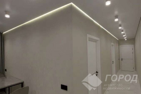 Продам 3-х кімнатну квартиру, ХТЗ, ХТЗ метро, Код: 466046/5