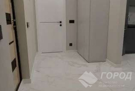 Продам 3-х кімнатну квартиру, ХТЗ, ХТЗ метро, Код: 466046/5