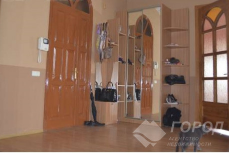 Продам 5-и кімнатну квартиру, Центр, Площадь Конституции метро (Советская), Код: 467005/1