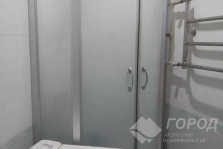 Продам 2-х кімнатну квартиру, , Код: 467646/3