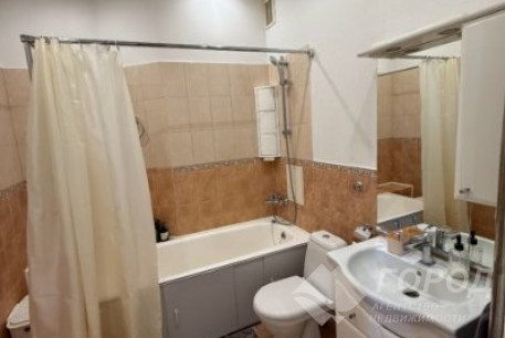 Продам 3-х кімнатну квартиру, Сосновая Горка, Научная метро, Код: 467819/33