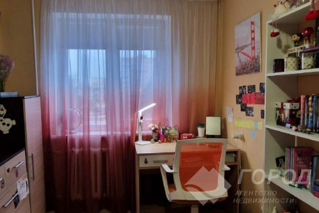 Продам 3-х кімнатну квартиру, ХТЗ, Код: 467900/13