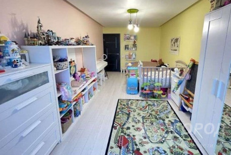 Продам 3-х кімнатну квартиру, Гагарина проспект, Спортивная метро, Код: 468181/3