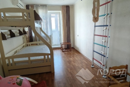 Продам 3-х кімнатну квартиру, Алексеевка, Код: 471790/44