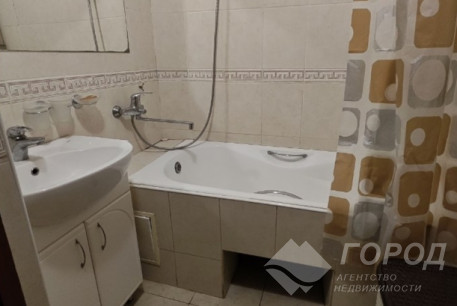 Продам 3-х кімнатну квартиру, Алексеевка, Код: 471790/44