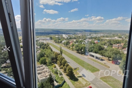 Продам 3-х кімнатну квартиру, Алексеевка, Код: 471790/44