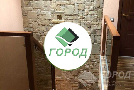 Продам 4-х кімнатну квартиру, Сосновая Горка, Код: 472833/9