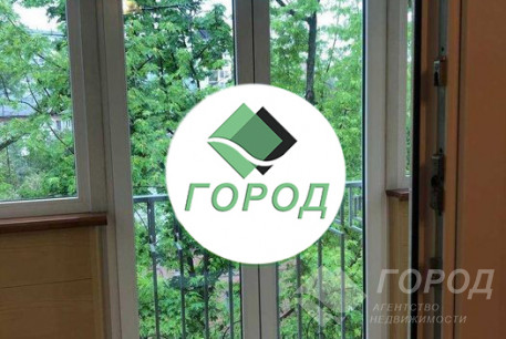 Продам 4-х кімнатну квартиру, Сосновая Горка, Код: 472833/9