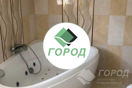 Продам 4-х кімнатну квартиру, Сосновая Горка, Код: 472833/9