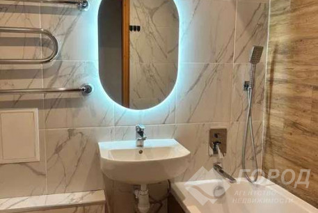 Продам 2-х кімнатну квартиру, Павлово поле, 23 Августа метро, Код: 472884/4