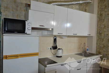 Продам гостинку, Гагарина проспект, Спортивная метро, Код: 474275/17