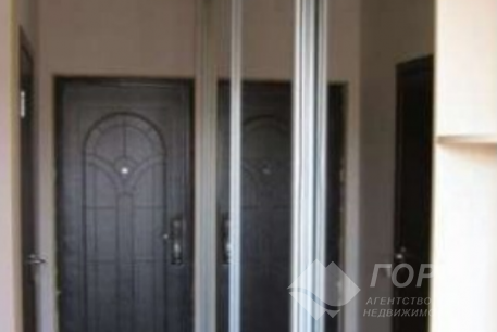 Продам 1-кімнатну квартиру, Центр, Код: 478335/1