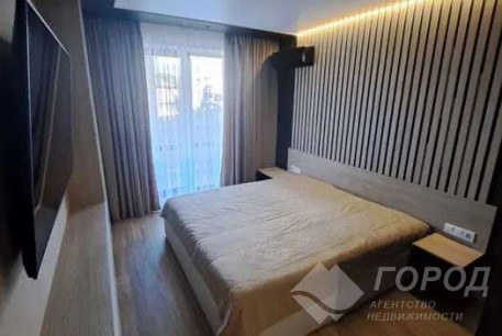 Продам 4-х кімнатну квартиру, Сосновая Горка, Код: 479754/4