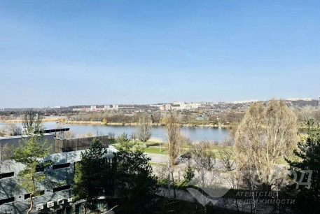 Продам 3-х кімнатну квартиру, Салтовка, 522 м/р, Код: 479921/3