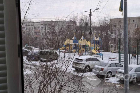 Продам 3-х кімнатну квартиру, Песочин, Надия, Код: 481558/2