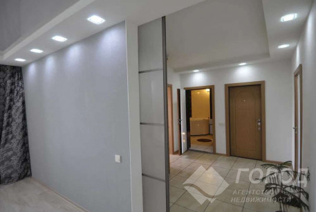 Продам 4-х кімнатну квартиру, Шишковка, Код: 482041/4