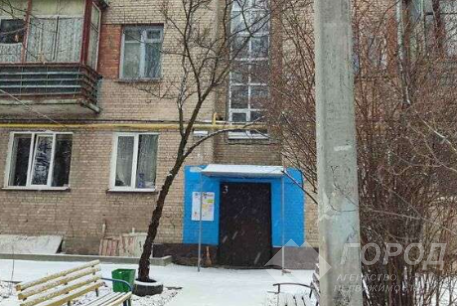 Продам 2-х кімнатну квартиру, ХТЗ, Код: 482838/2