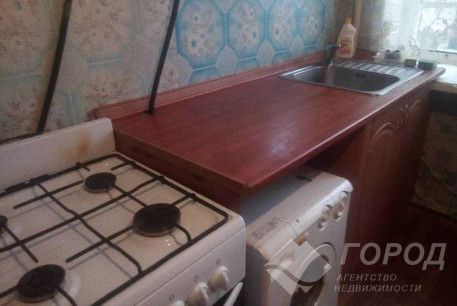 Сдам гостинку, Новые дома, Армейская метро (Советской Армии), Код: 484731/3