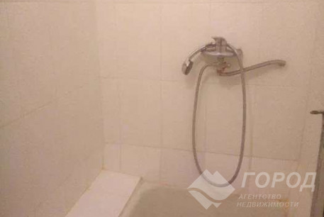 Сдам гостинку, Новые дома, Армейская метро (Советской Армии), Код: 484731/3