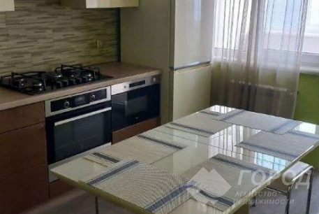 Продам 3-х кімнатну квартиру, Павлово поле, Ботанический сад метро, Код: 491142/2