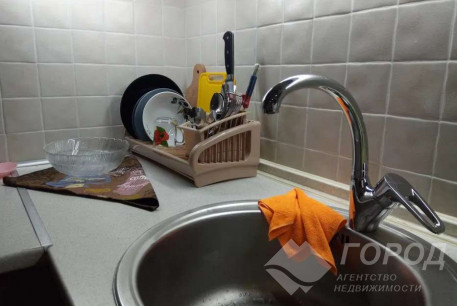 Продам гостинку, Гагарина проспект, Спортивная метро, Код: 494301/5