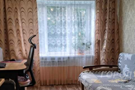 Продам 2-х кімнатну квартиру, Новые дома, Дворец спорта, Код: 496979/1