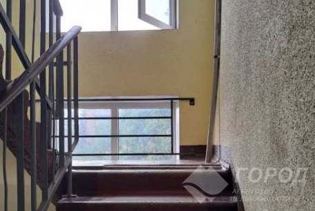 Продам 2-х кімнатну квартиру, Новые дома, Дворец спорта, Код: 496979/1