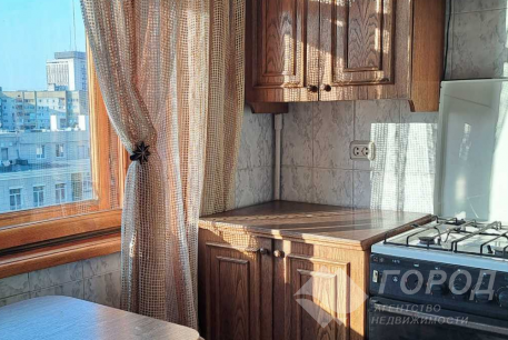 Продам 1-кімнатну квартиру, Гагарина проспект, Спортивная метро, Код: 496979/33